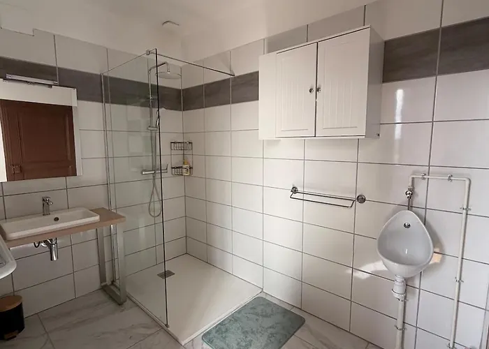 Maison Climatisee Avec Terrasse Et Ascenseur Semesterbostad